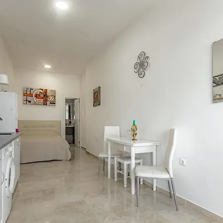 On Pinta Costa Adeje (Tenerife)